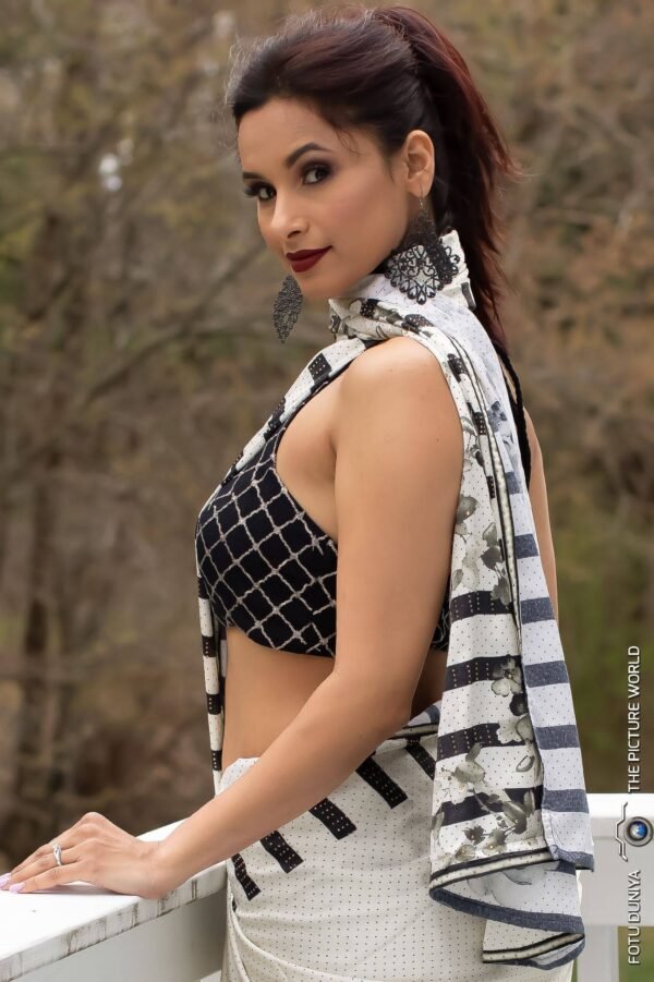 White satin silk saree - Image 2